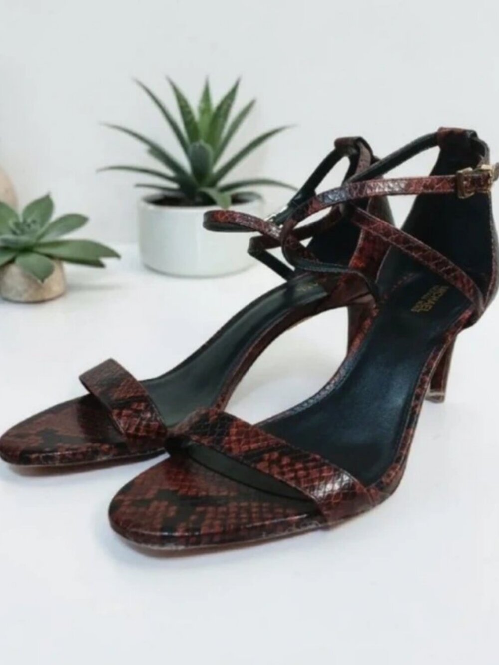 Michael Kors Ava Mid Heels size 9.5